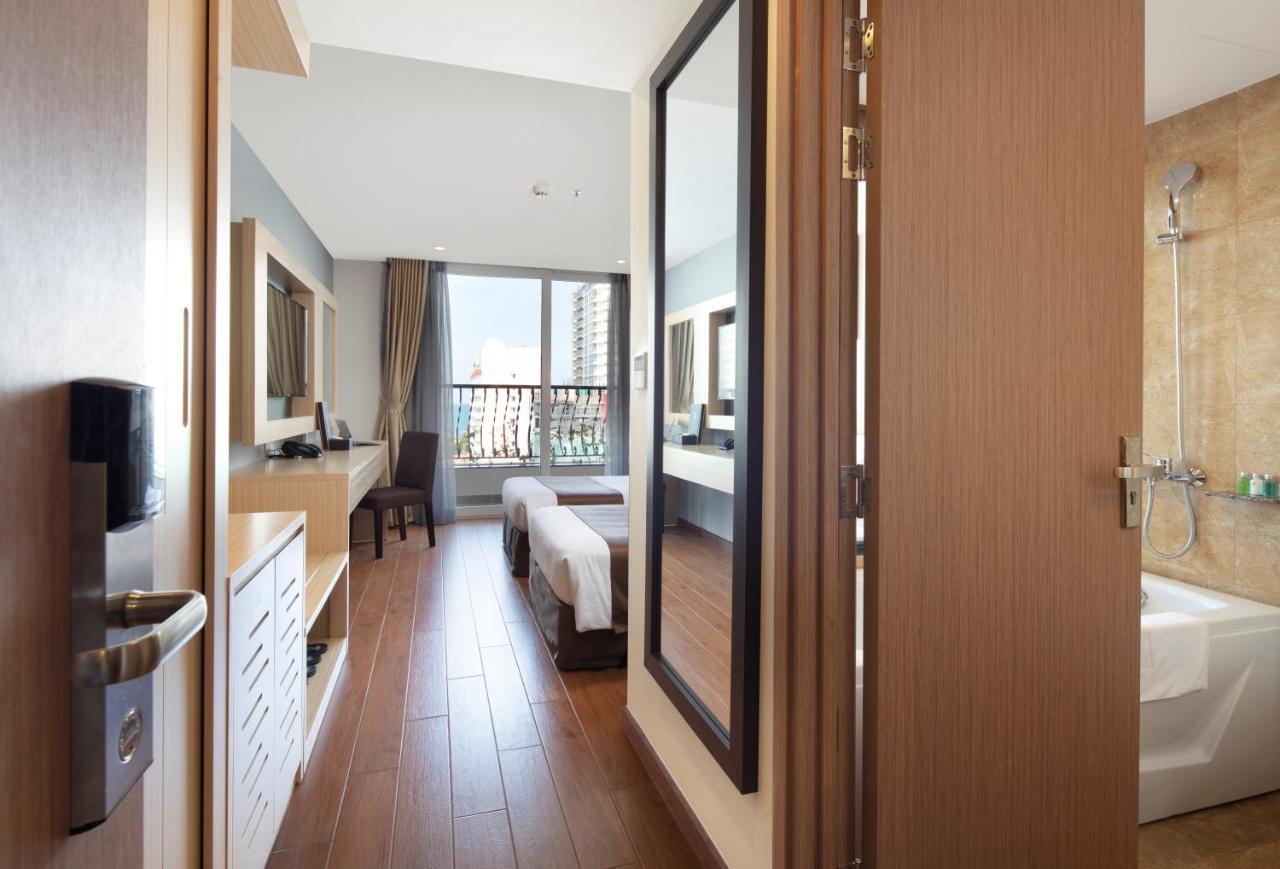 Sao Viet Nha Trang Hotel Exterior photo